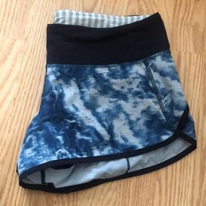 Women’s Lululemon Speed Shorts